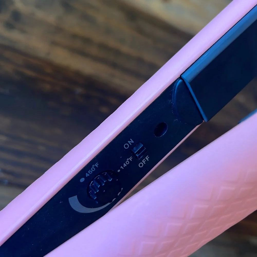 Amika Hair Flat Iron - Picture 7 of 7
